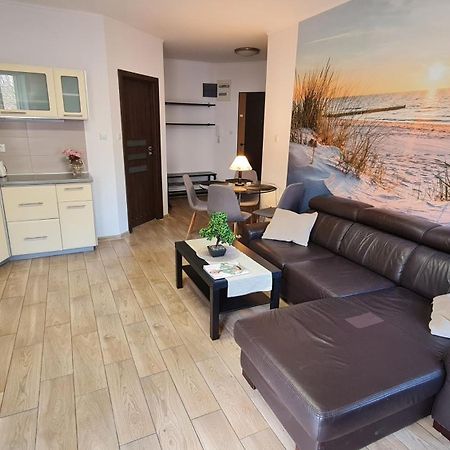 Apartament Miedzyzdroje 4 Osoby 100 M Od Morza Esterno foto